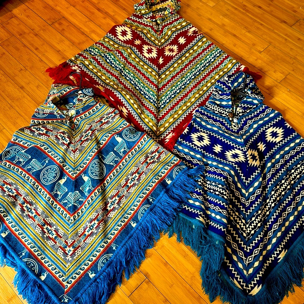 Ecuadorian Panchos for women very warm